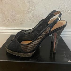 BOUTIQUE 9 BLACK MESH PEEP TOE HEELS